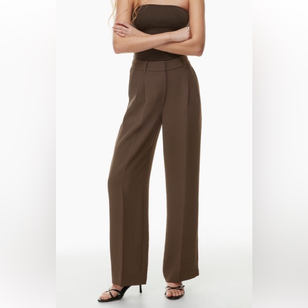 NWT Aritzia Wilfred Efortless pants size 12